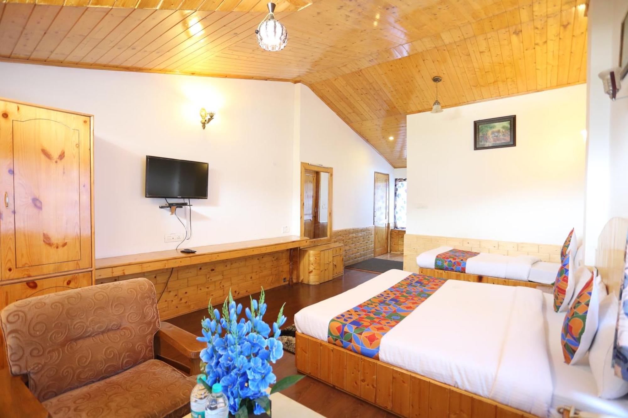 Hotel Surbhi Vashist Экстерьер фото